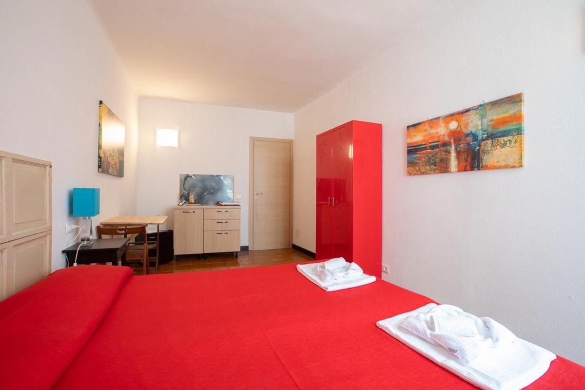 Colombo 181 Hotel Riomaggiore Eksteriør billede