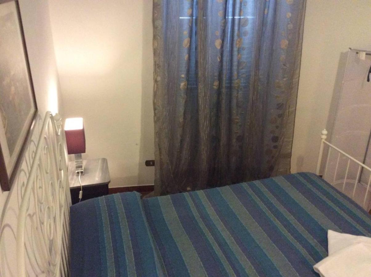 Colombo 181 Hotel Riomaggiore Eksteriør billede